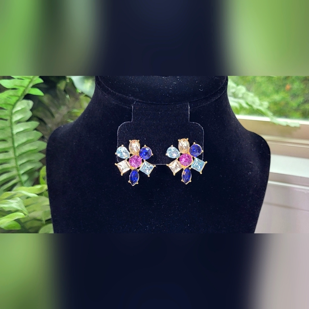 Multi-colored Gem Stud Earrings / Pierced - Picture 4 of 8